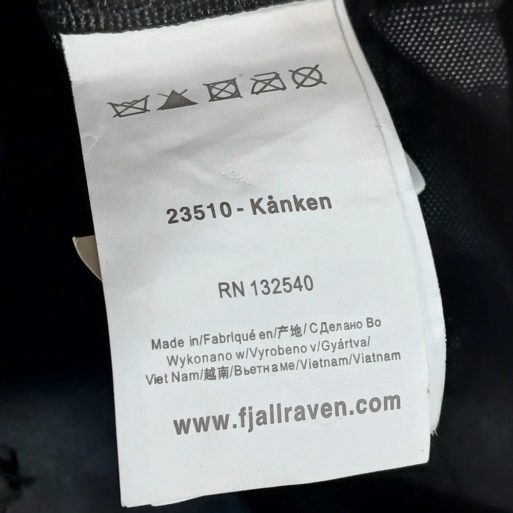 Fjallraven Backpack Kanken Black 23510 Medium Size
